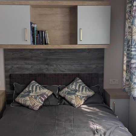 Luxury Caravan Портмадог Экстерьер фото